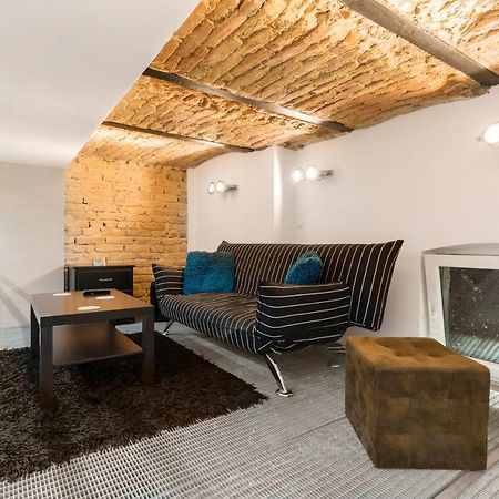 Z38 Downtown Loft Apartment Budapest Luaran gambar