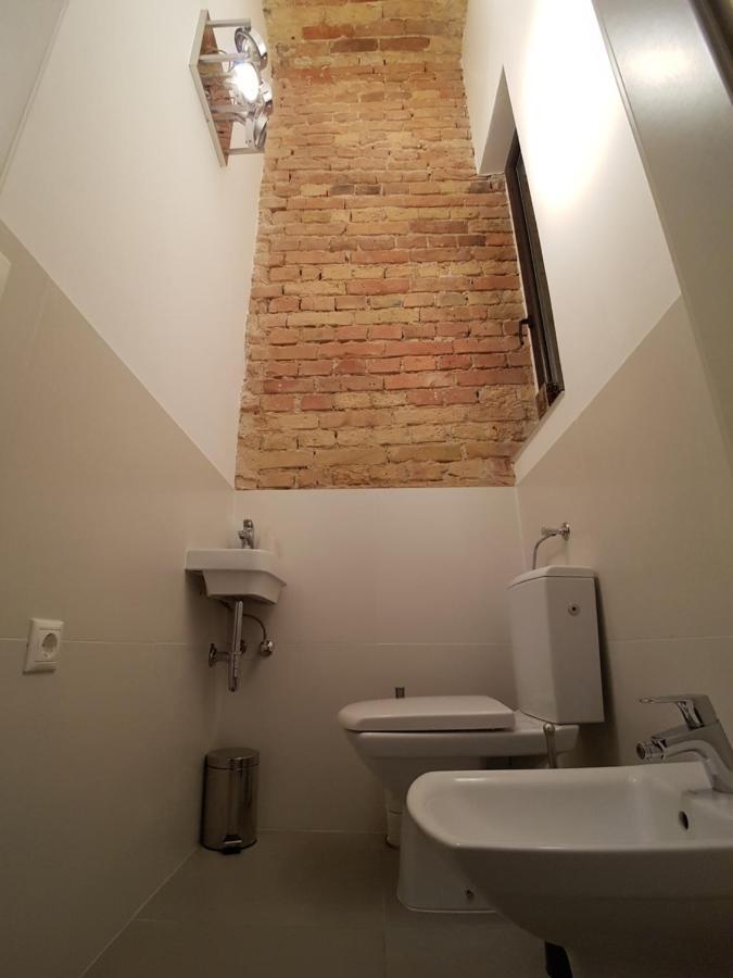 Z38 Downtown Loft Apartment Budapest Luaran gambar