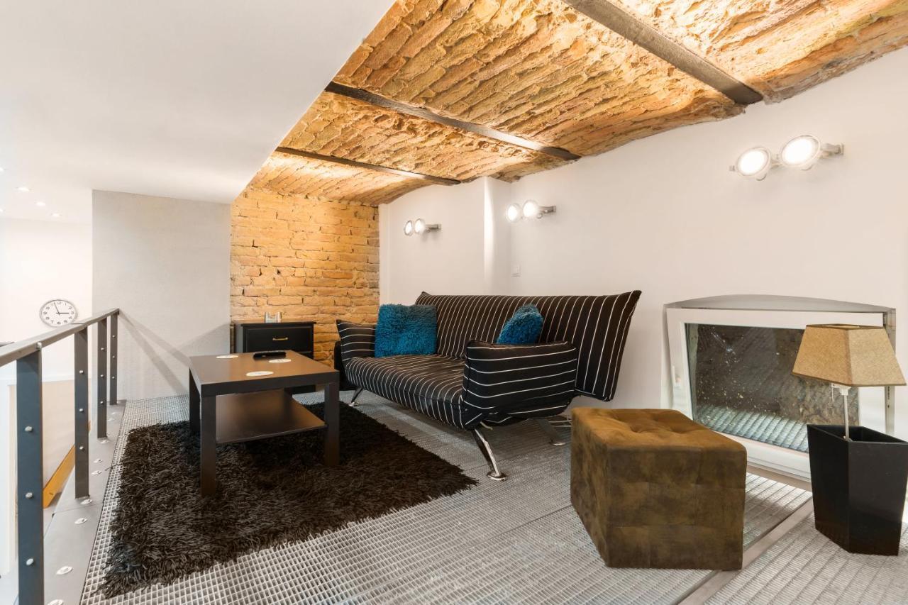 Z38 Downtown Loft Apartment Budapest Luaran gambar